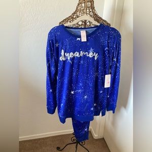 Secret Treasures “Dreamer” Pajama Set- Women Size S (4-6)